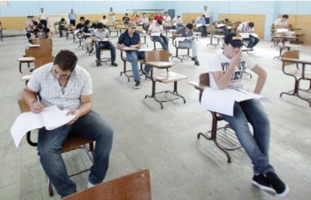 “التربية” تُفعّل رابط الحصول على رقم الجلوس للامتحان التكميلي