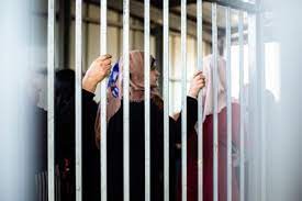 بالاسماء الأسرى الذين سيفرج عنهم اليوم بينهم 46 اسيرة اعتقلن خلال الحرب الحالية على غزة