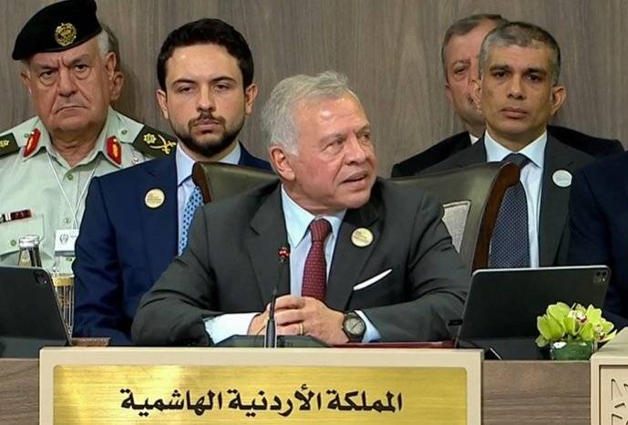 الملك: أهل غزة لا يتطلعون إلينا من أجل الكلام والخطابات بل يريدون إجراءات فعلية على أرض الواقع