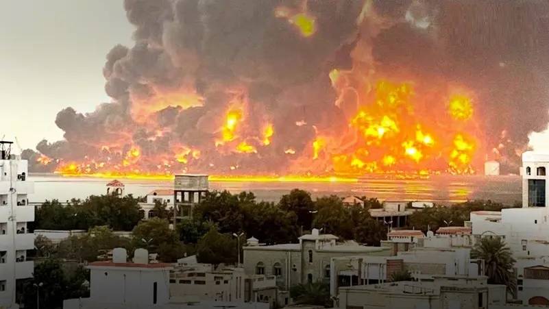 إسرائيل: ضربات اليمن رسالة للحوثي.. والجماعة: التصعيد بالتصعيد