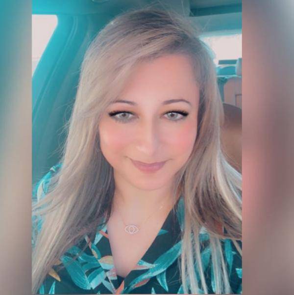 اياكم وشجرة الياسمين