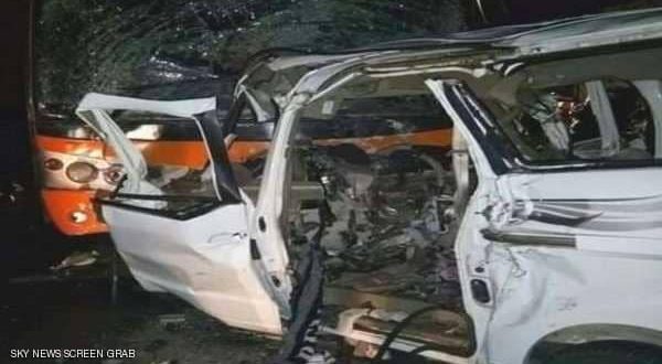 موظفون في إحدى الشركات.. 17 إصابة بتصادم حافلتي نقل في خريبة السوق