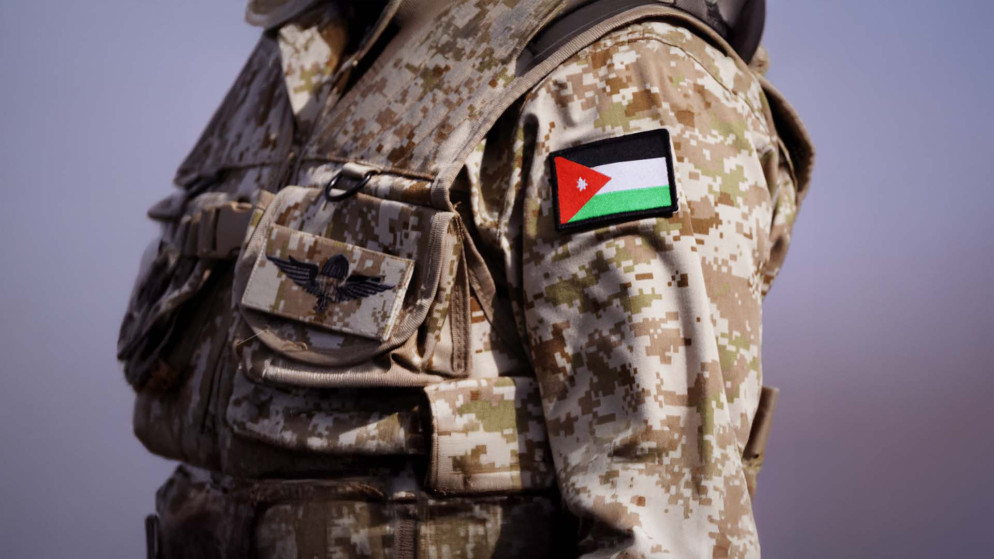 الحكومة تستكمل إجراءات تنفيذ برنامج خدمة العلم.. وتلغي أحكام أولوية التعيين