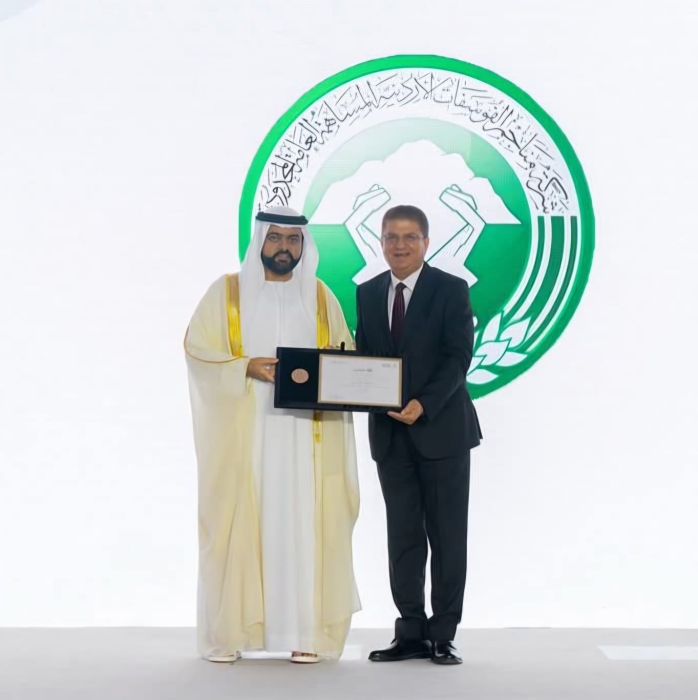 الفوسفات الأردنية تحصد المركز الأول في جائزة الفجيرة العالمية لأفضل منشأة تعدينية في دعم الاقتصاد الوطني