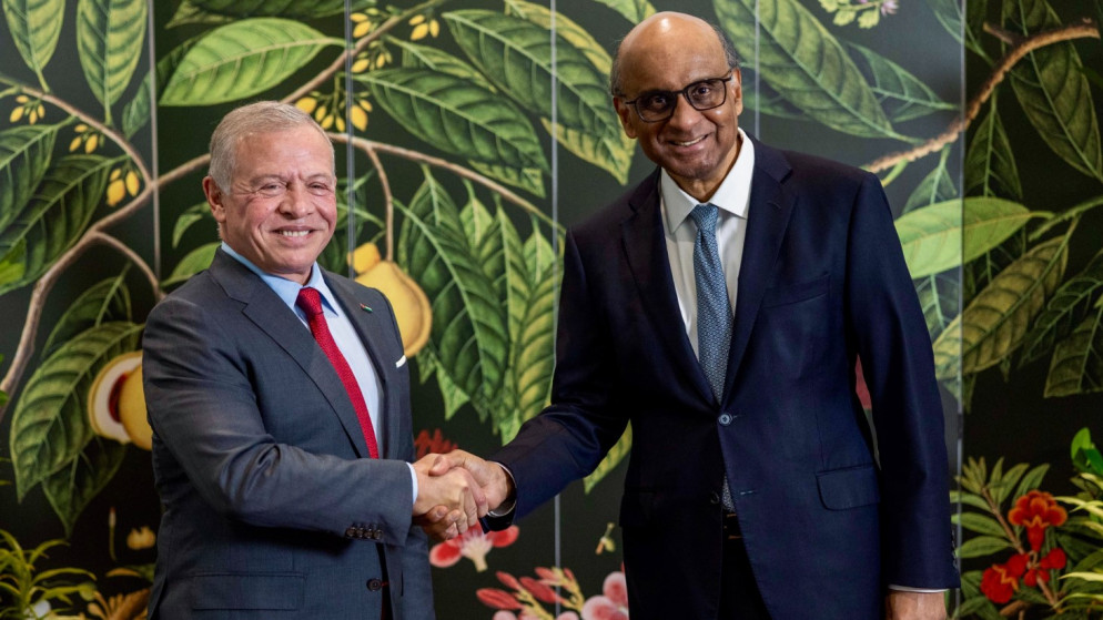 الملك والرئيس السنغافوري يبحثان آليات تعزيز التعاون وأبرز مستجدات الإقليم