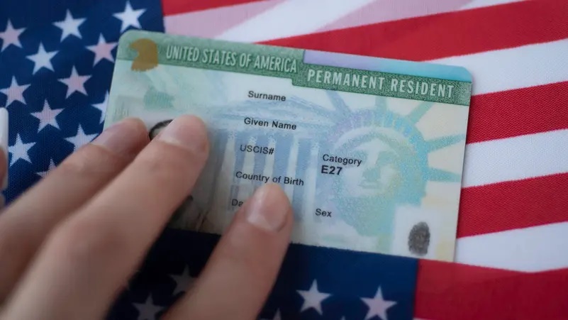 خطوة أميركية غير مسبوقة.. تعليق شامل لطلبات الهجرة من 19 دولة وإيقاف التجنيس واللجوء