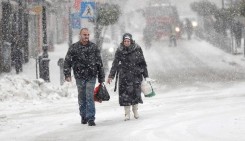 زخات مطرية ممزوجة بالثلوج فوق الجبال الجنوبية العالية صباح الأربعاء