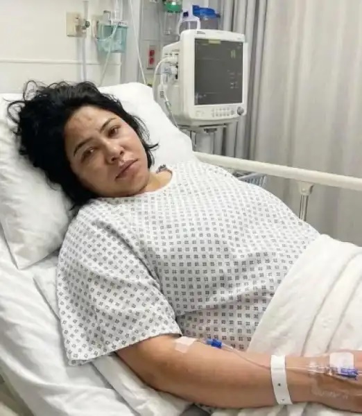 بعد أنباء عن نقلها لمصحة.. شيرين عبدالوهاب توضح؟!