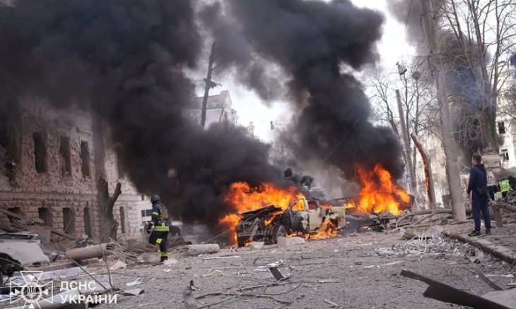 مقتل 24 شخصاً وإصابة 50 باستهداف أوكراني لفندق ومقهى في خيرسون الروسية