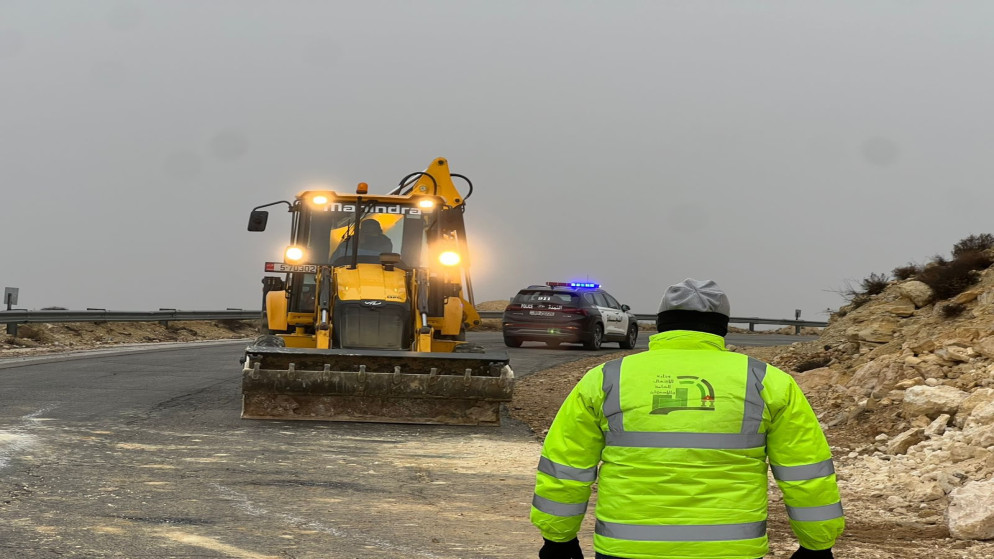 أبرز البلاغات التي تعاملت معها الأشغال خلال المنخفض