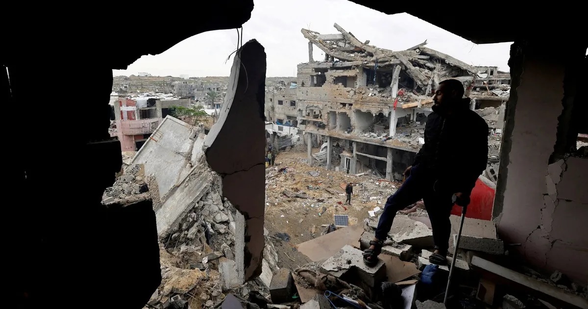 بالاسماء.. اكتمال تشكيل لجنة التكنوقراط لإدارة غزة و ملادينوف يهاتف أعضاءها ويطلب منهم عدم التصريح للإعلام