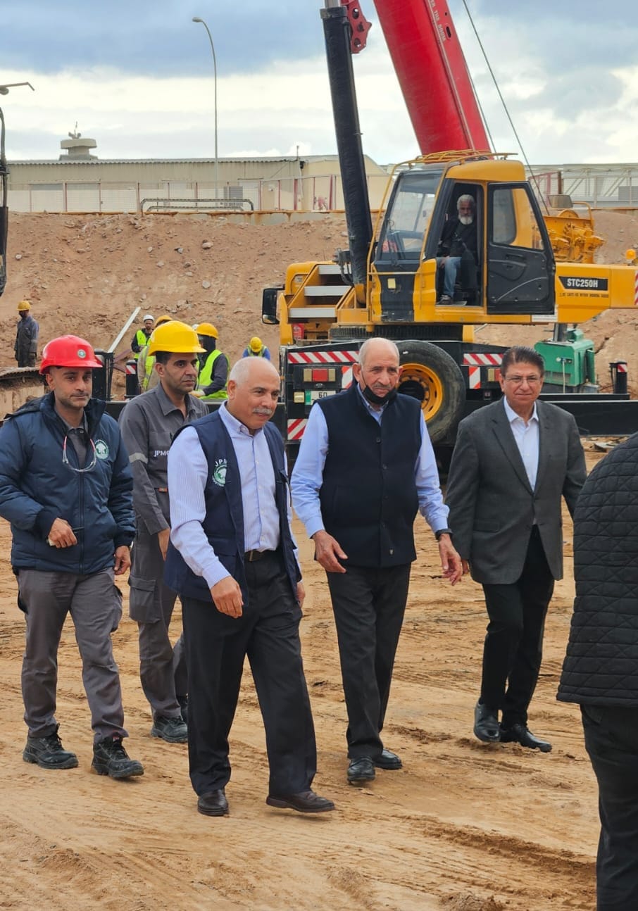 الذنيبات يتفقد مواقع عمل شركة الفوسفات بالعقبة ويثني على جاهزيتها وكفاءة خططها التشغيلية (صور)