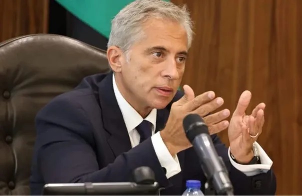 حسان يصدر بلاغاً لترشيد الاستهلاك وضبط الإنفاق في جميع المؤسَّسات الحكوميَّة والدَّوائر الرسميَّة والهيئات العامَّة