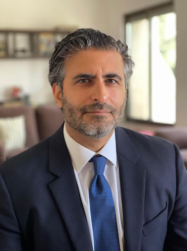 إستراتيجية حصار الحصار داخل إيران