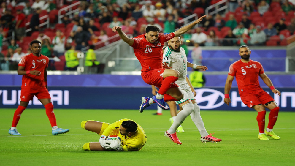 النشامى يخسرون أمام الجزائر 21 في كأس العالم