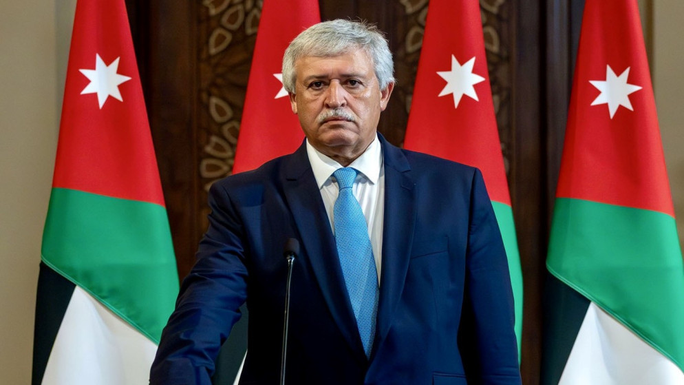{clean_title}