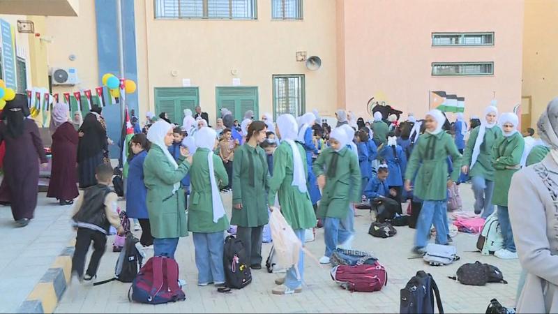 مع انطلاق العام الدراسي.. نقل مجاني ومراقبة مرورية ورقابة غذائية لحماية الطلبة